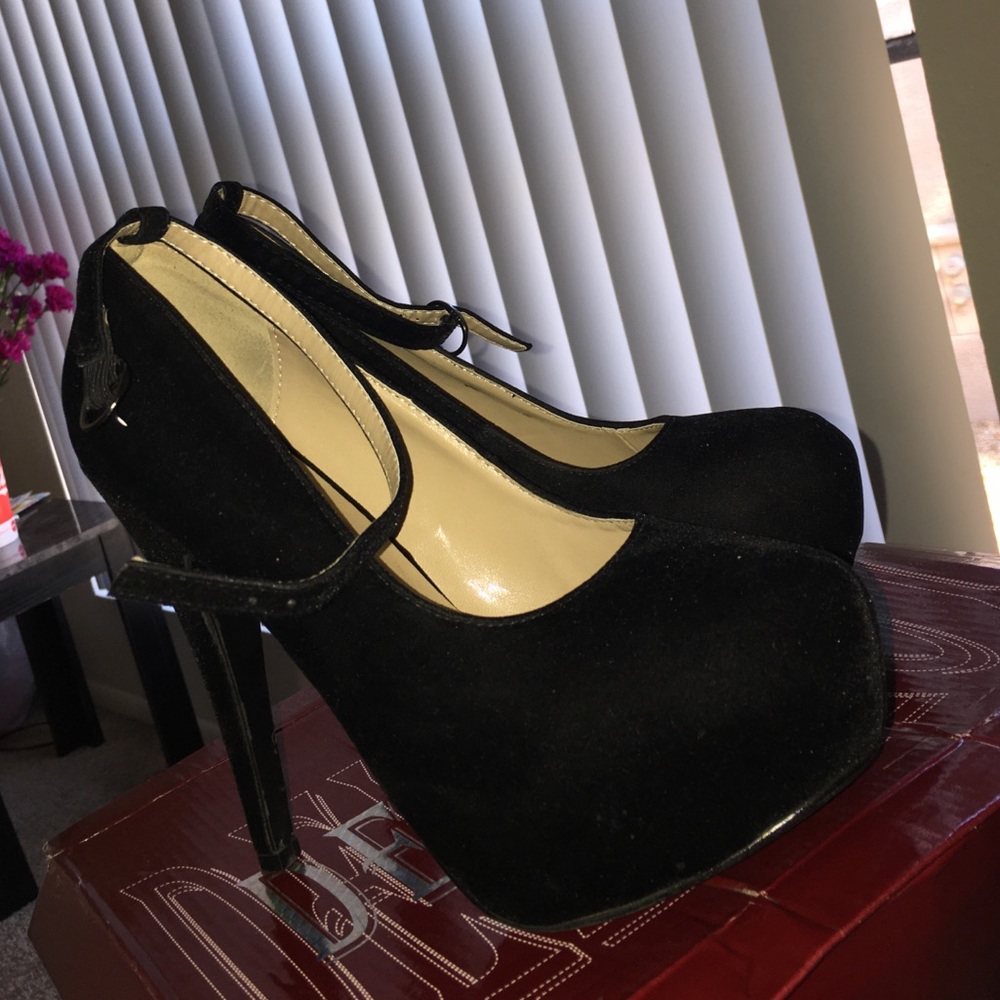 Black heels